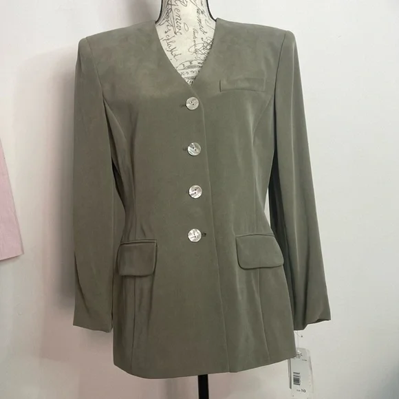 100% Silk Green Blazer With Opal Buttons NWT
